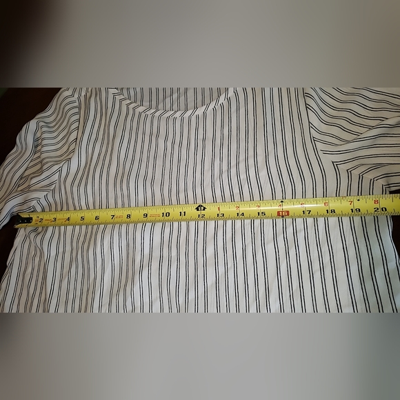 LOFT Women's Blouse White Striped Back Ruffle Medium - Picture 4 of 6